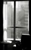 Invallend licht in de hotelkamer ZW.jpg