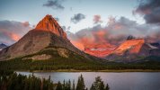 light_of_sunrise_on_the_mountain-wallpaper-1920x1080.jpg