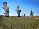 Enchanted-Hwy-Tin-family-879062520.jpg