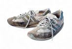 old-running-shoes-danny-smythe.jpg