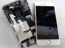 Folding_iPhone.jpg