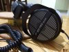 136818-beyerdynamic_dt_990_pro_250_ohm_headphones.jpg