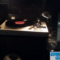 Freak's kenwood KD-2055