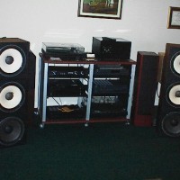 Insane use of JBL L100s