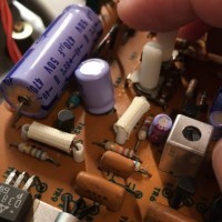 Video of loose/broken C2 capacitor