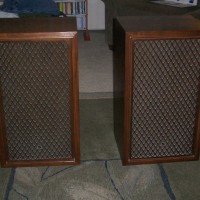 Sansui SP-200