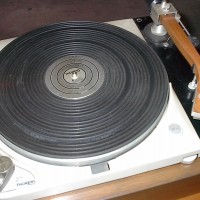 Thorens TD-121