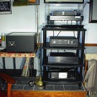 Hide-A-Way Analog/Phono Rack