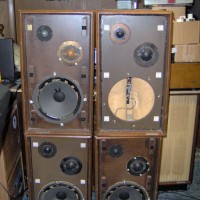 Sylvania AS-105W Stack