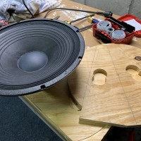 K402 MEH Woofer Mounting Template And Woofer