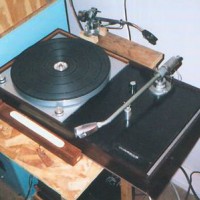 1968 THORENS TURNTABLE