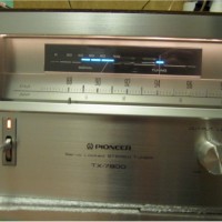 Pioneer SX-7800 meters