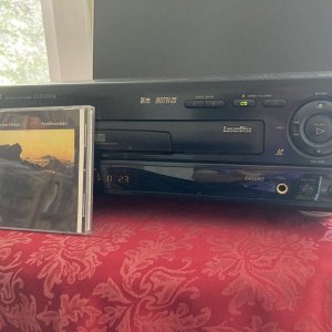 Pioneer CLD-D504 LaserDisc player