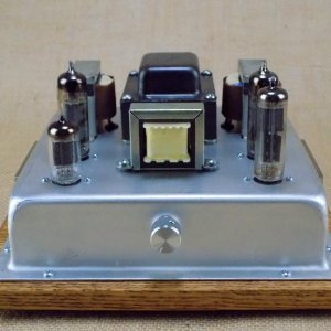 The Fat Daddio SE, A Dave Gillespie 8600 inspired 6BQ5 single ended amp in a Fat Daddio's cake pan