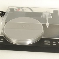 Yamaha Turntable