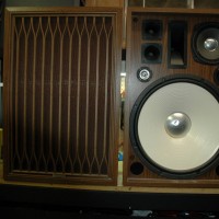Kabuki Speakers!  Kenwood KL-888d