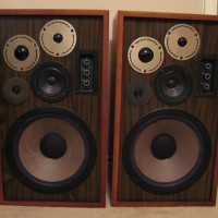 Marantz HD 77