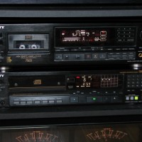 Sony CDP-333ESD  and  DTC-75ES