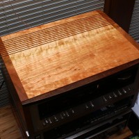 Marantz 150 Tuner with Solid Figured Cherry Case