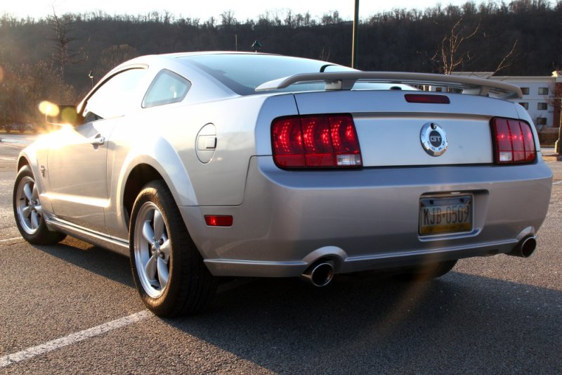 0218mustangside3