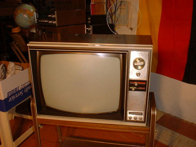 1969 Sears portable color