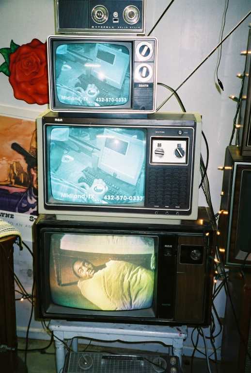 1975 RCA b-w, 1980's  Zenith b-w, 1977 RCA color