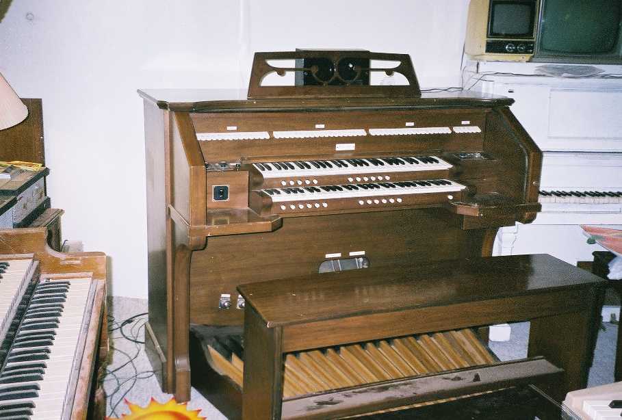 Allen Digital Computer Organ