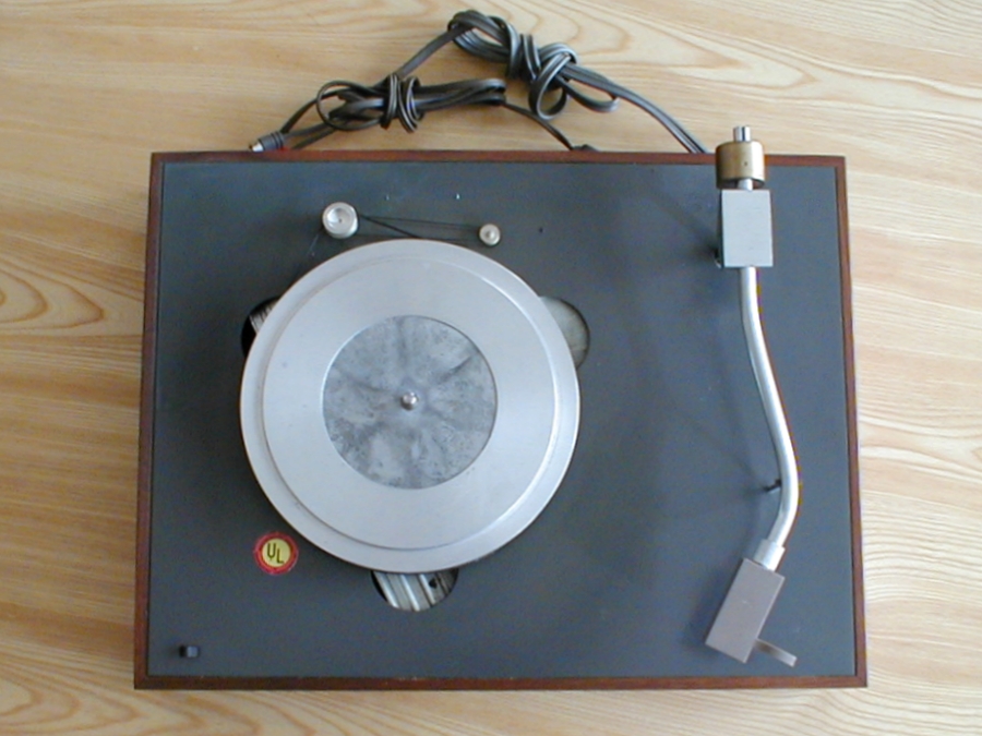 AR Turntable - The Original