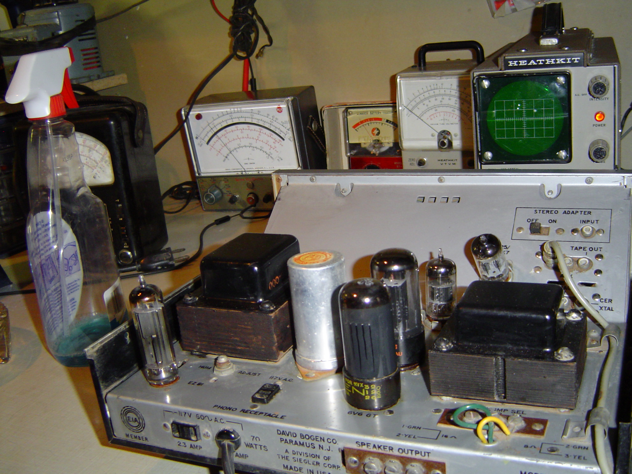 Bogen_Db-114_back1