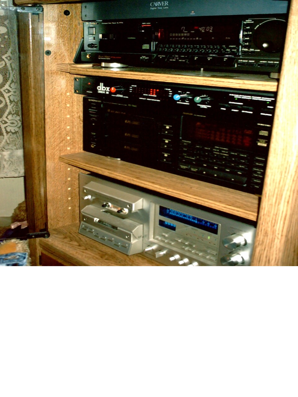bottom half of stereo