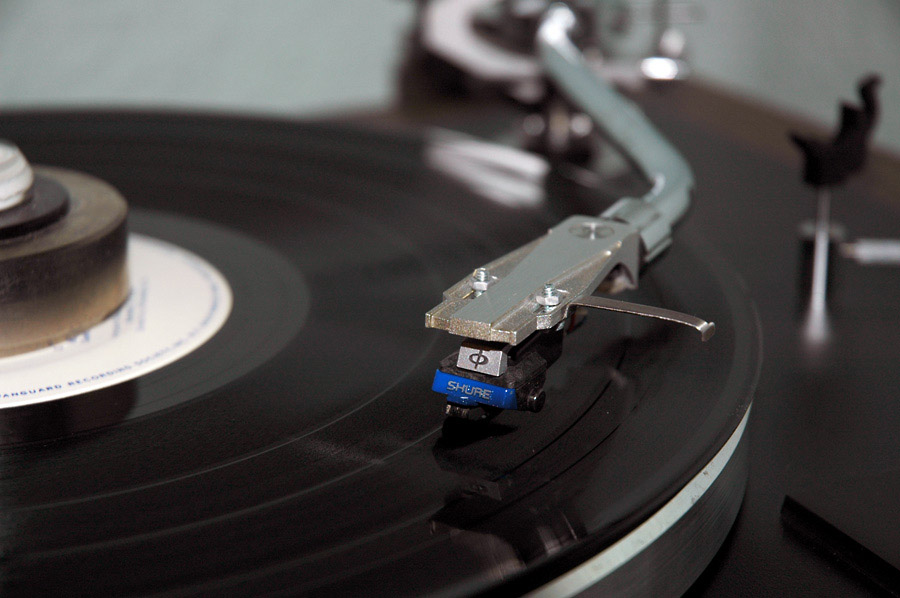 C.E.C. BD-6000