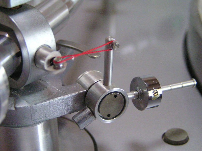 Closeup of String bar & counter system.