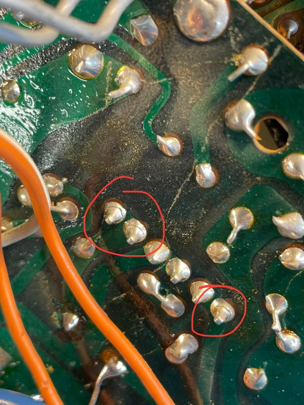 CR1020 ecap board Bottom_1