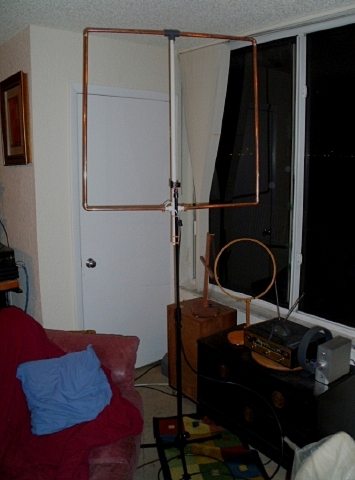 Cubical quad (loop) FM Antenna