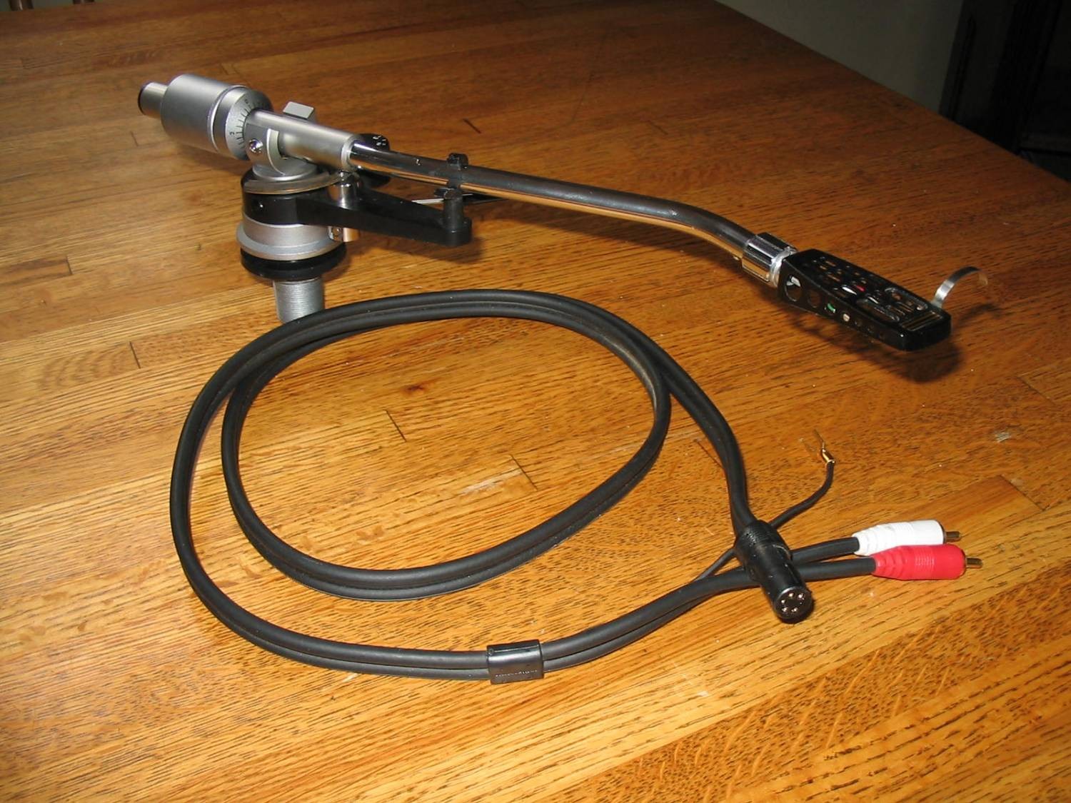 Denon Tonearm