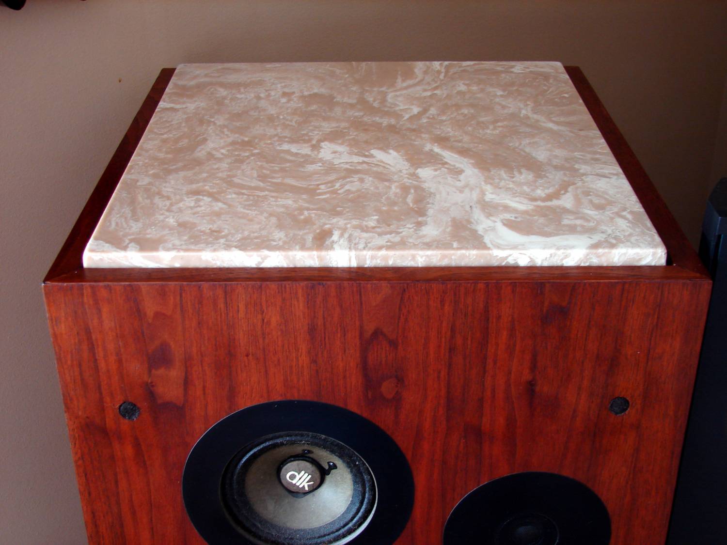 DLK  Model 4 Speakers (simulated marble top)