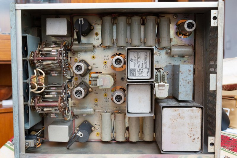 F14 playback drawer
