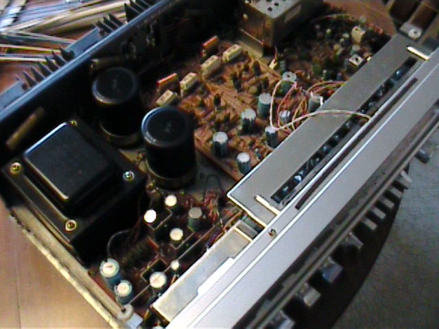 Fisher RS-1058 receiver internal view