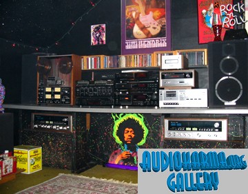Groovy Little Hippie Pad