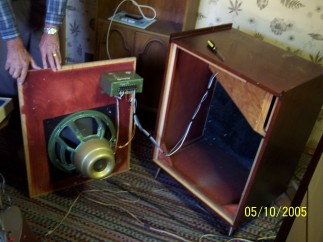 inside_of_speaker