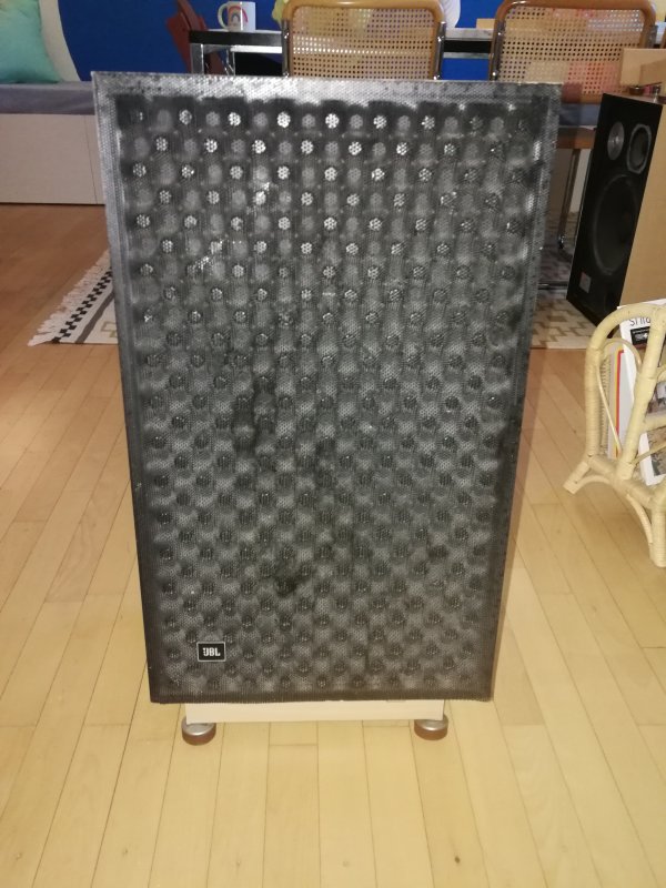JBL L166 Horizon fronts