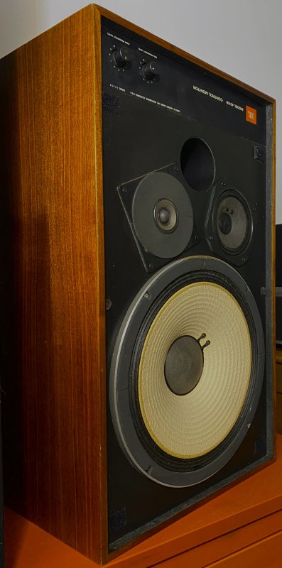 JBL