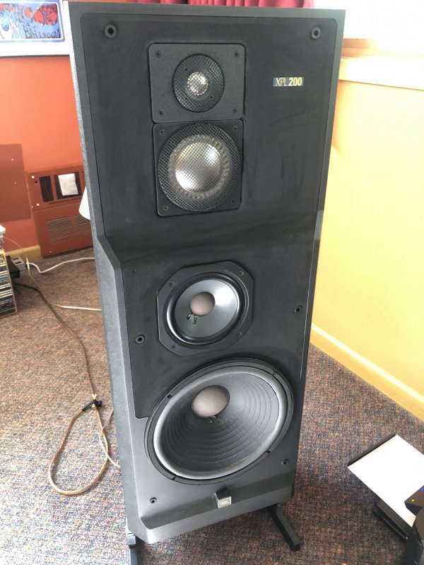 JBL_XPL_200