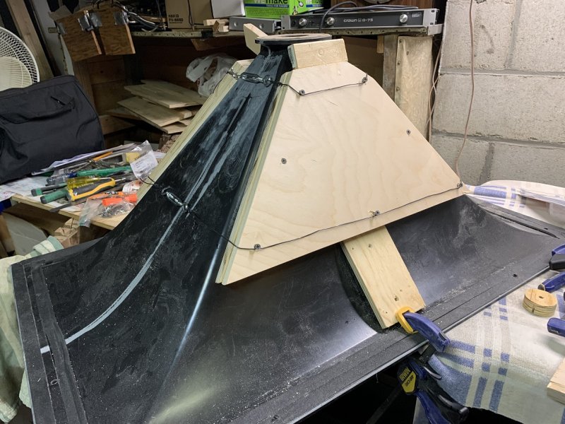 K402 Stiffening And Mounting Surfaces