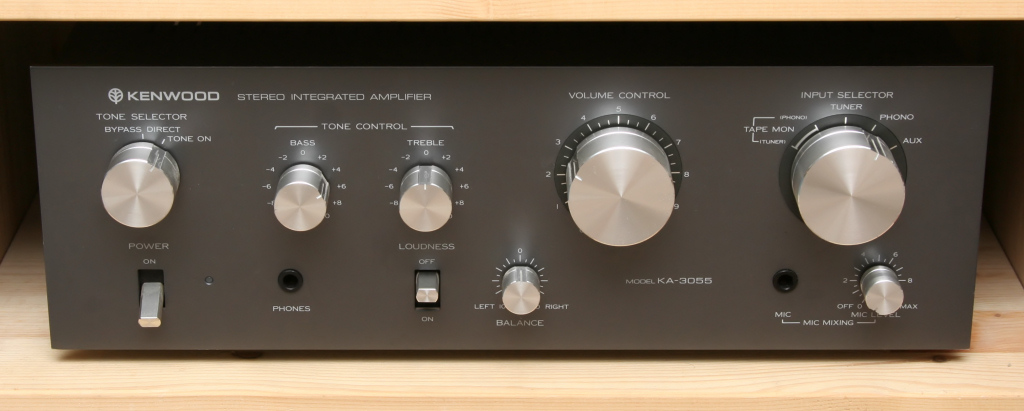 Kenwood KA-3055