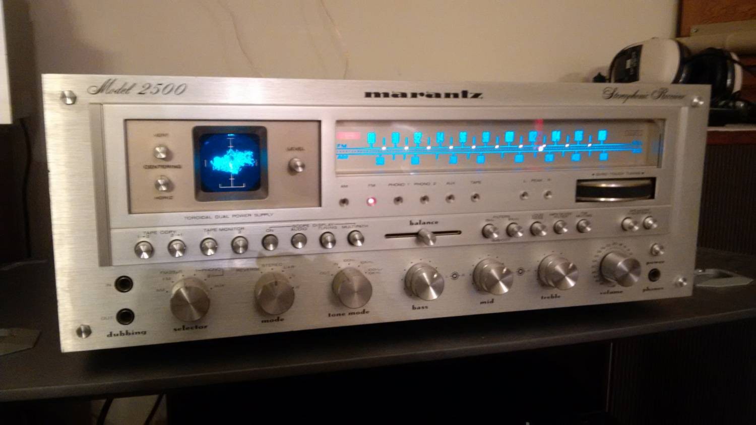 Marantz 2500