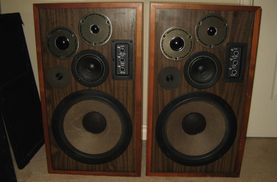 Marantz HD 77