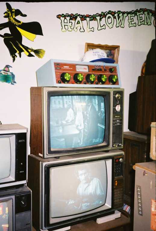 Midland b/w and RCA digital tuning
