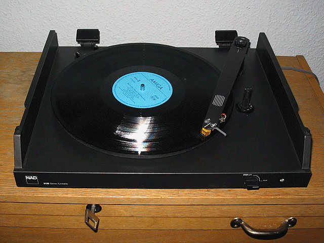 NAD 5120