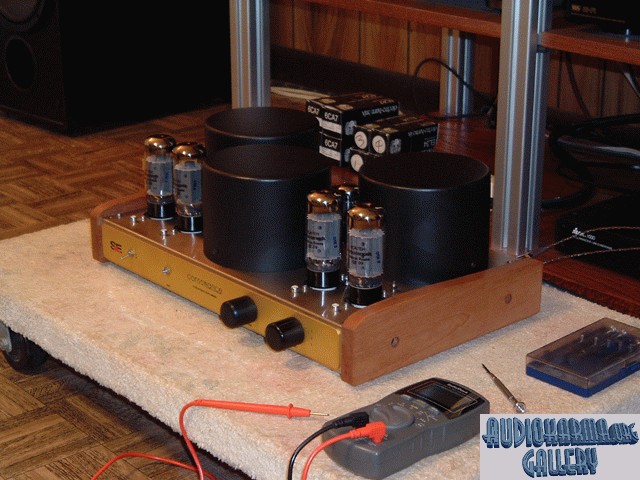 Opera Consonance M100SE